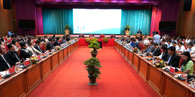 Hội nghị Gặp gỡ các trưởng cơ quan đại diện ngoại giao và tổ chức nước ngoài tại Việt Nam