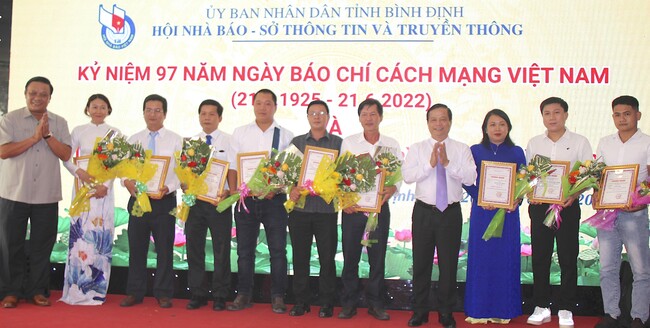 Bình Định: Kỷ niệm 97 năm ngày báo chí cách mạng Việt Nam