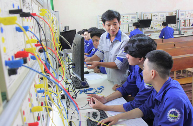 Nối tiếp truyền thống, nâng cao chất lượng đào tạo - Báo điện tử Bình Định