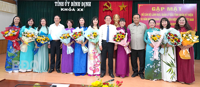 Gặp mặt nữ cán bộ lãnh đạo, quản lý nhân kỷ niệm 93 năm ngày thành lập Hội LHPN Việt Nam
